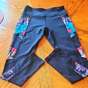 Calia Black Leggings with Detailed Mesh Fabric Stitching. Size M